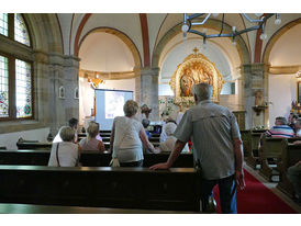 75 Jahre Wachsstockfest an der Weingartenkapelle in Naumburg (Foto: Karl-Franz Thiede)